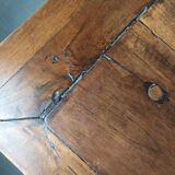 Spanish renaissance table