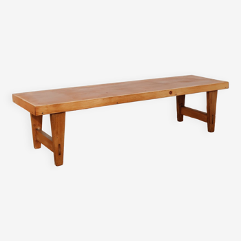 Scandinavian low bench