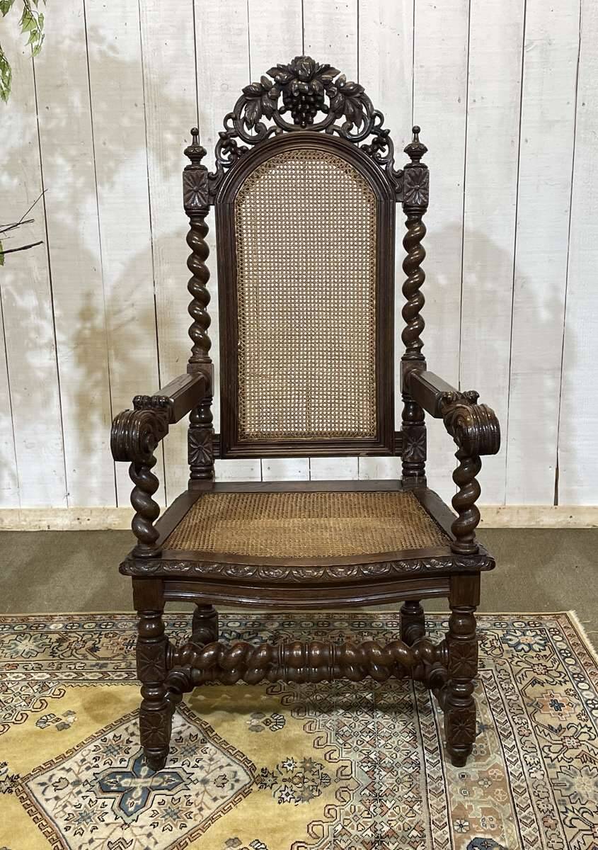 Louis XIII style armchair in oak - early 20th century