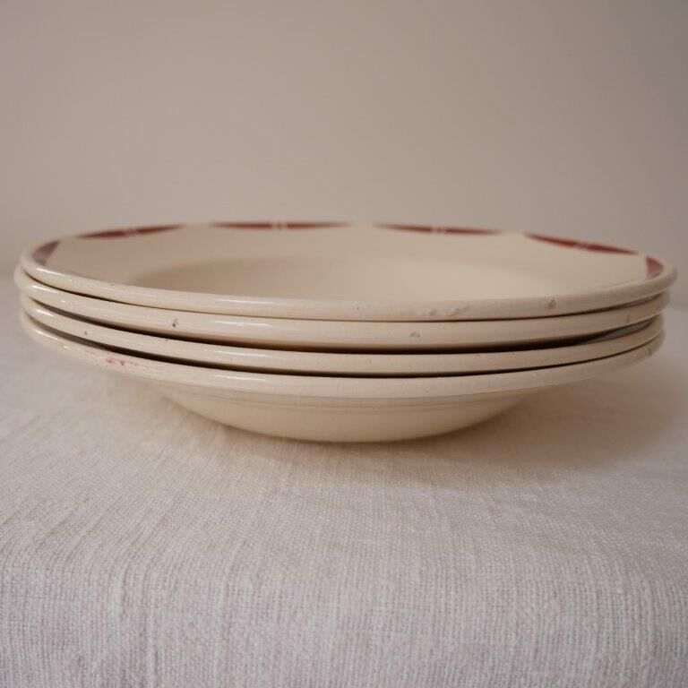 Set of 4 badonviller hollow plates