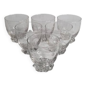 Ensemble de six verres en cristal gravé de style Art Déco sur pieds sphériques