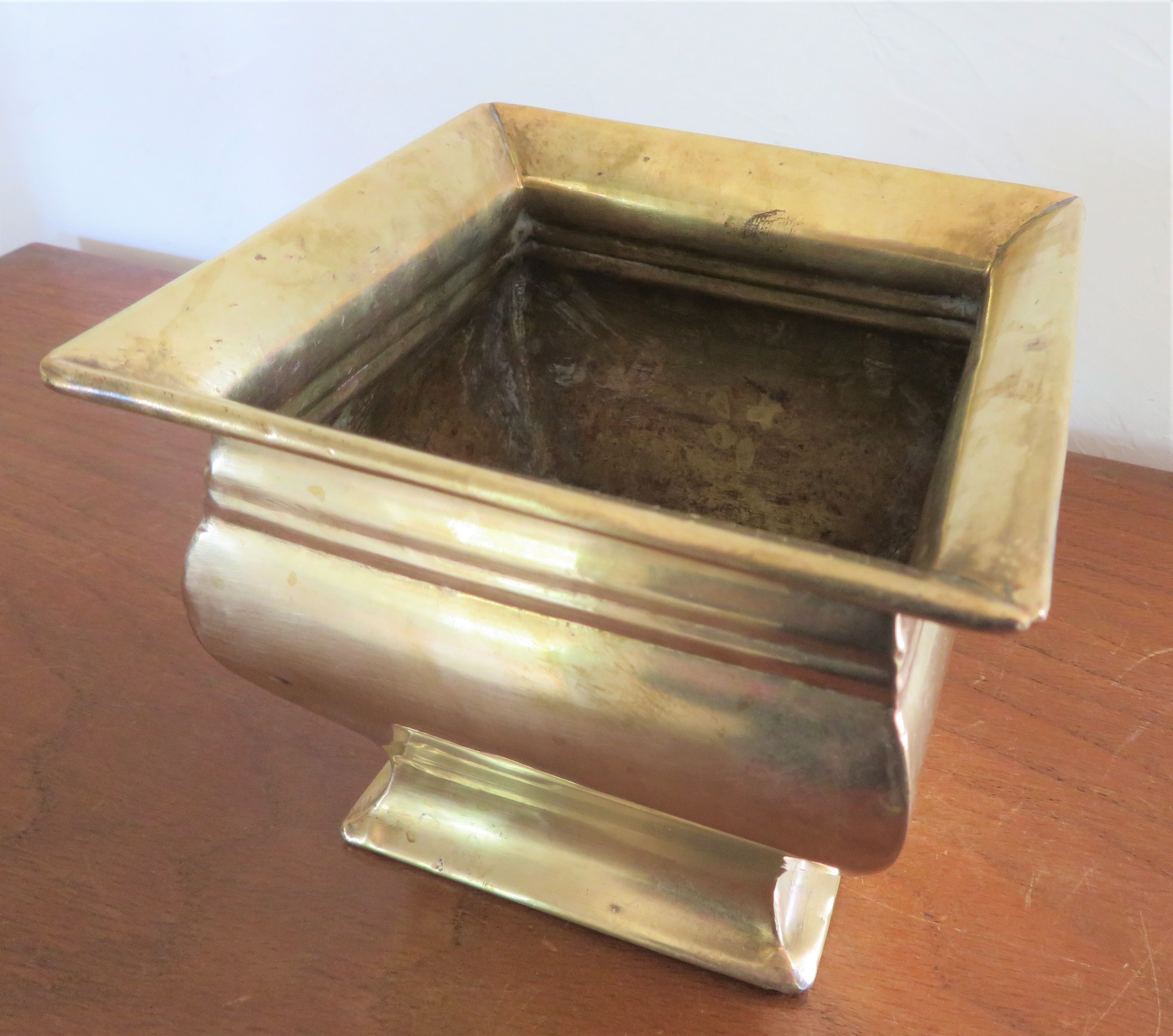 Vintage brass planter