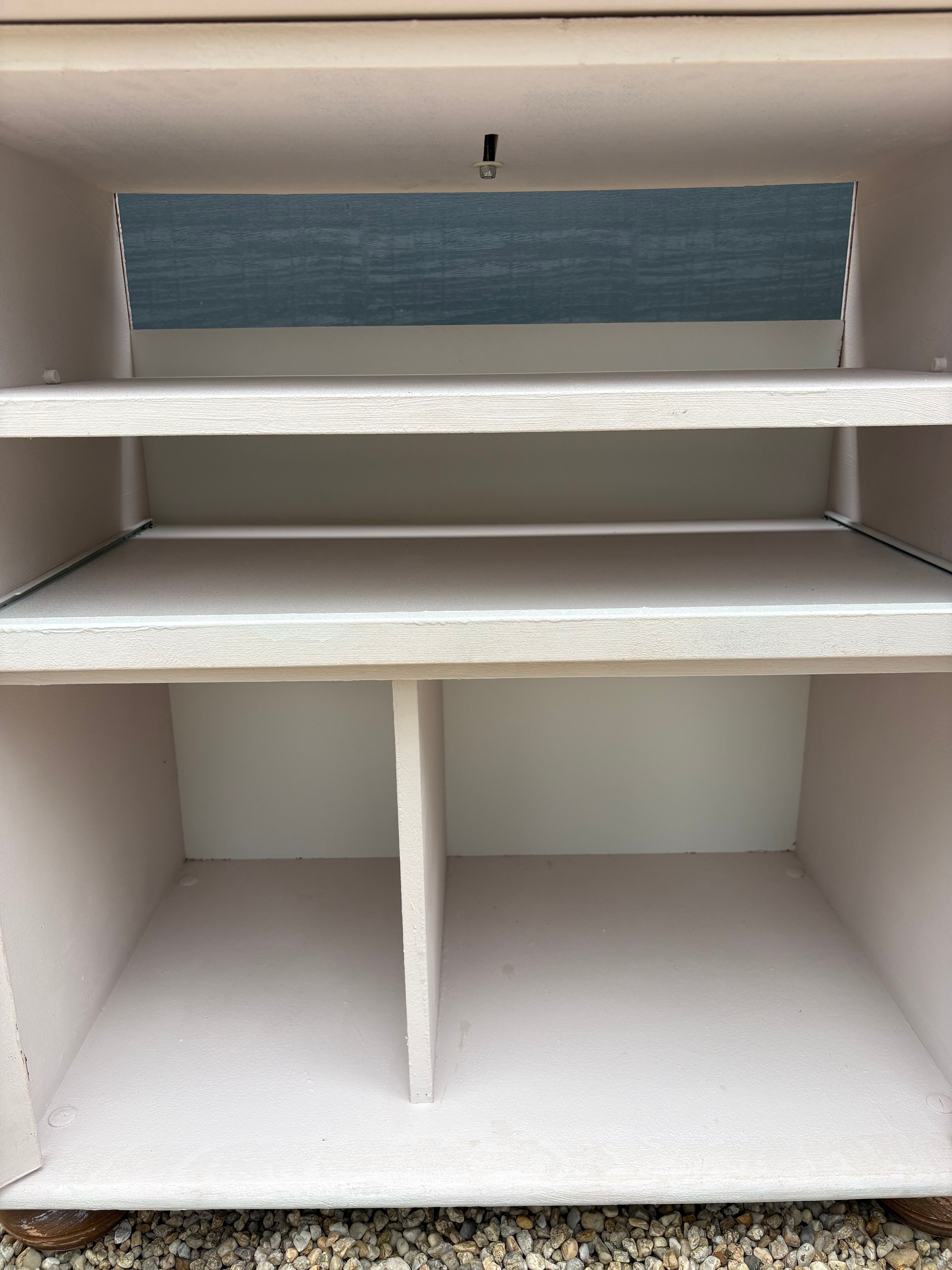Vintage TV cabinet