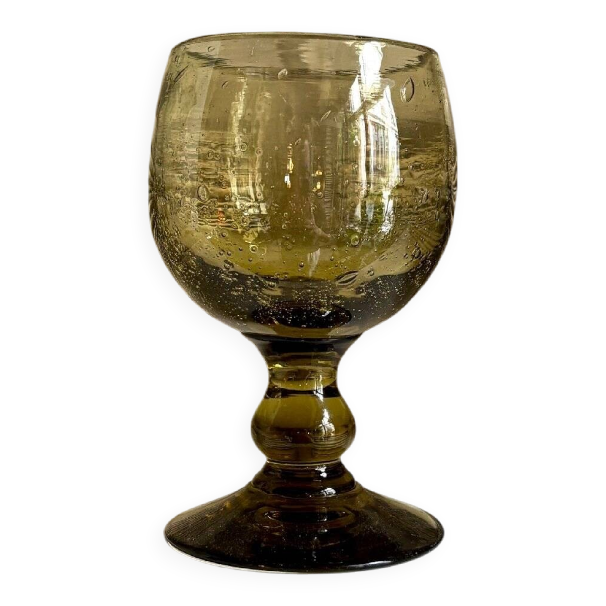 Verre à pied en verre soufflé vert