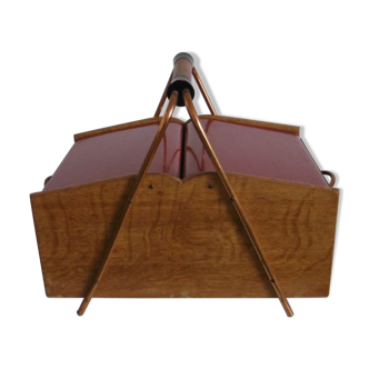 Two-color wood seamstress