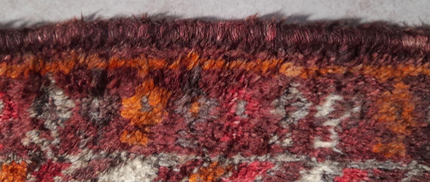 Large Tribal Qashqai Rug (Iran) – 343 x 237 cm