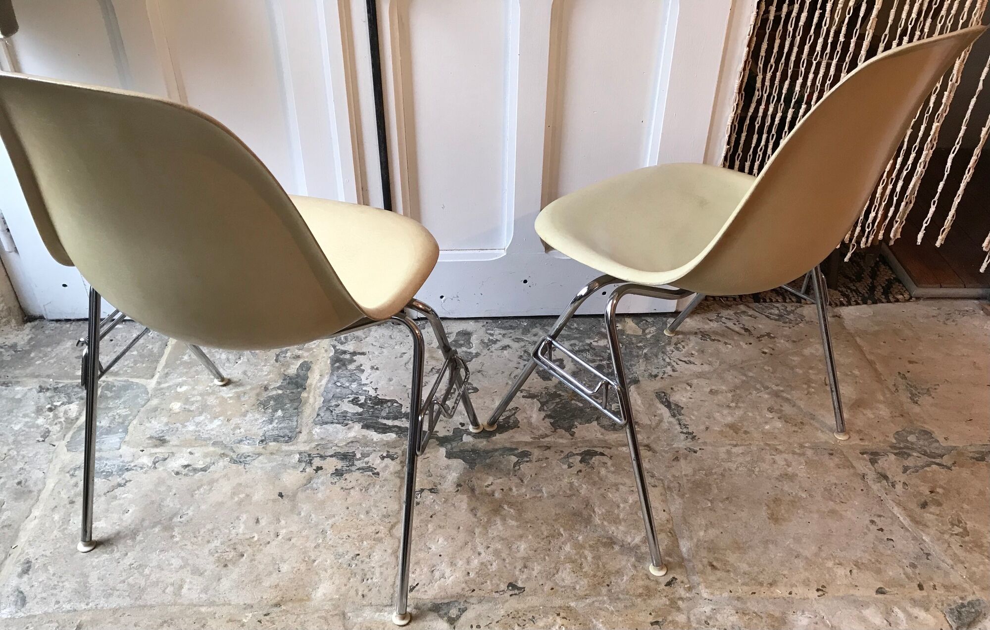Set of 2 Eames chairs for Herman Miller fiberglass 1960-70's