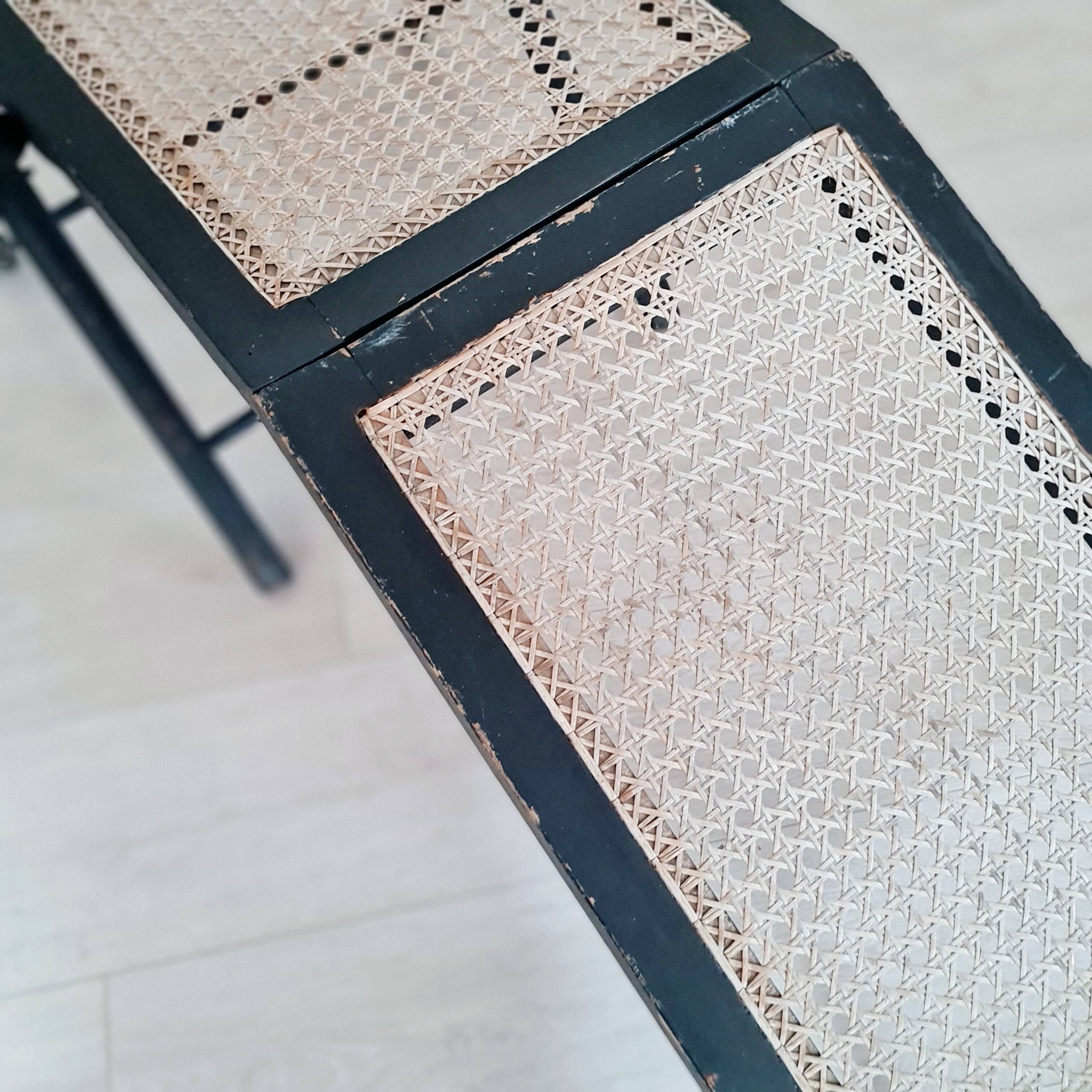 Transat ancien - chaise longue bois et cannage