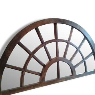 Mirror in transom