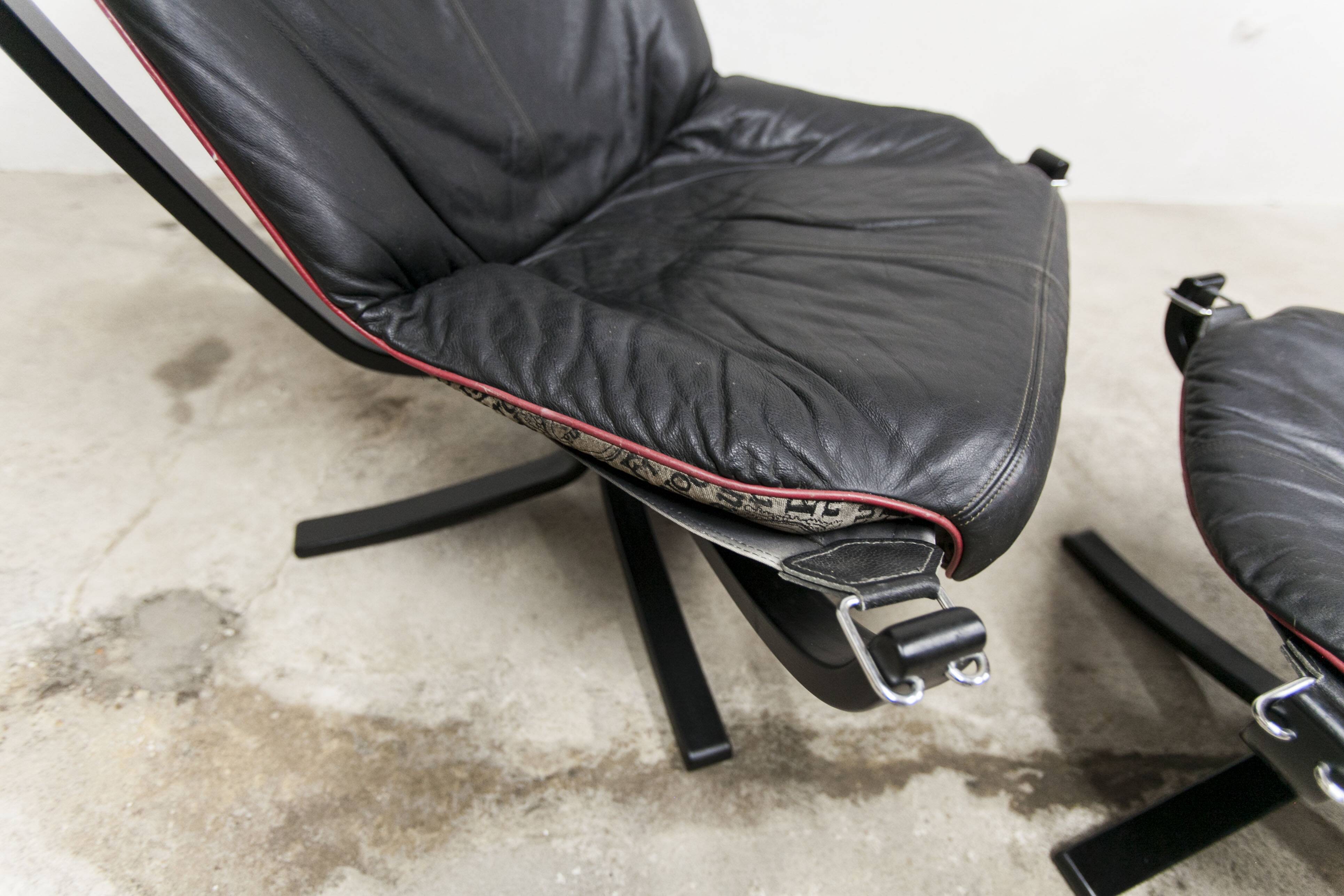 Set of armchair + ottoman viking p97 by Sigurd Russell for Poltrona Frau