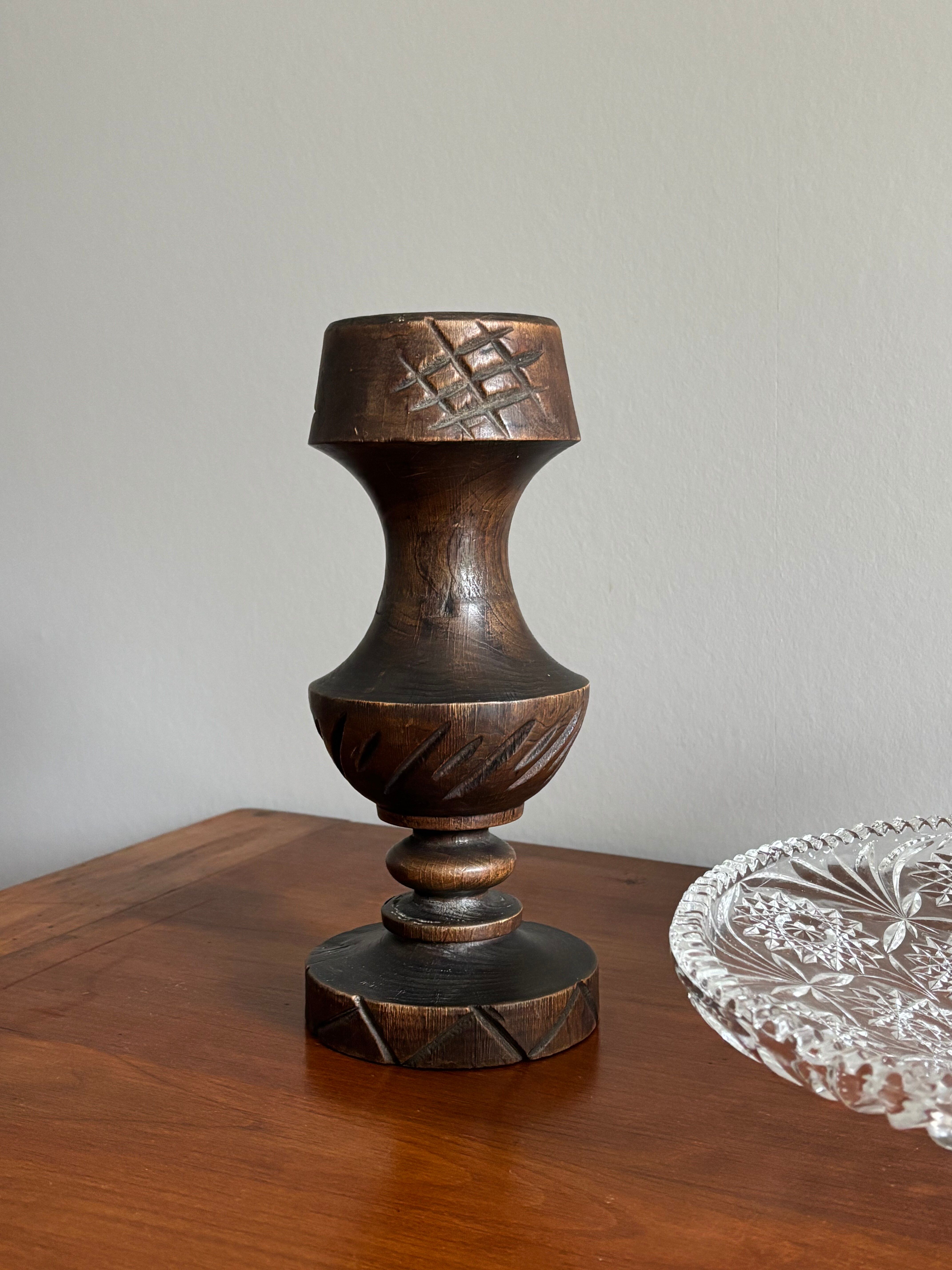 Bougeoirs en bois
