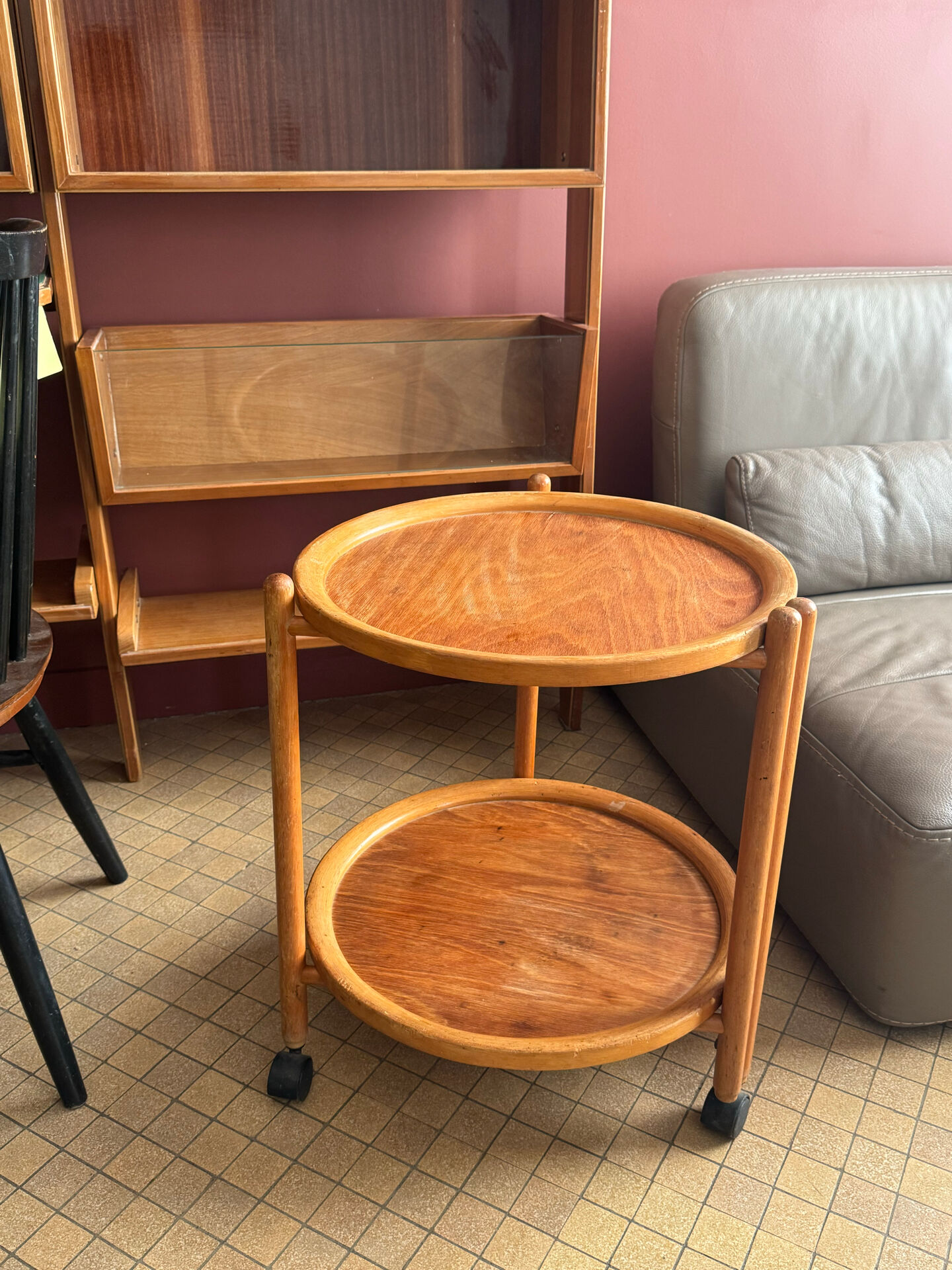 Folding wooden dessert table
