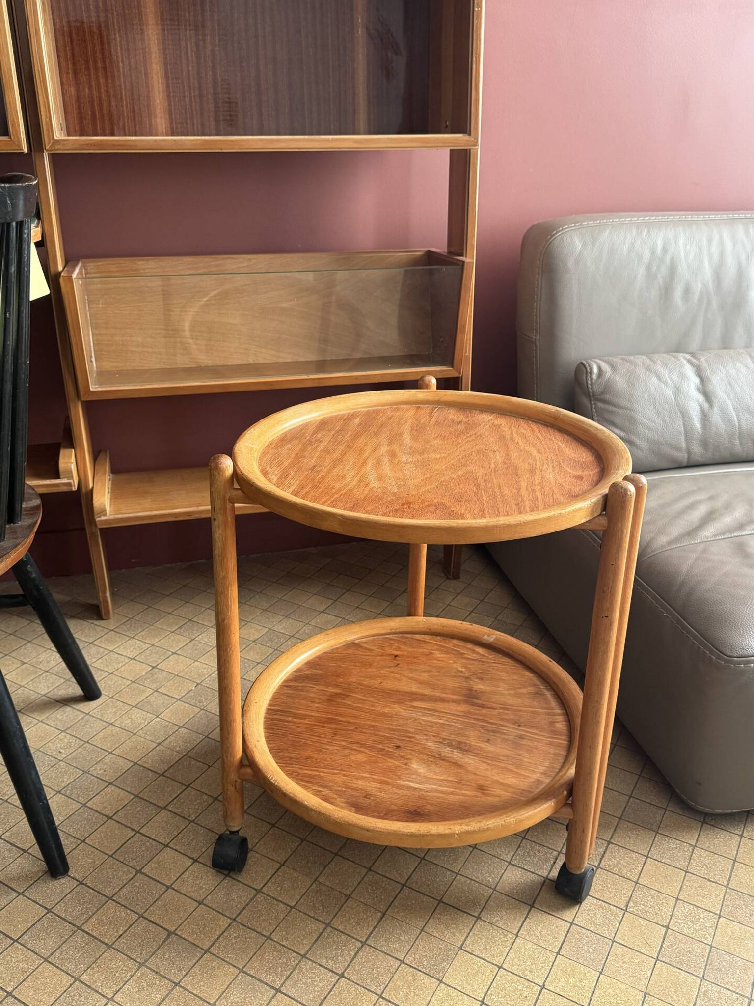 Folding wooden dessert table