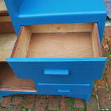 Asymmetrical cabinet