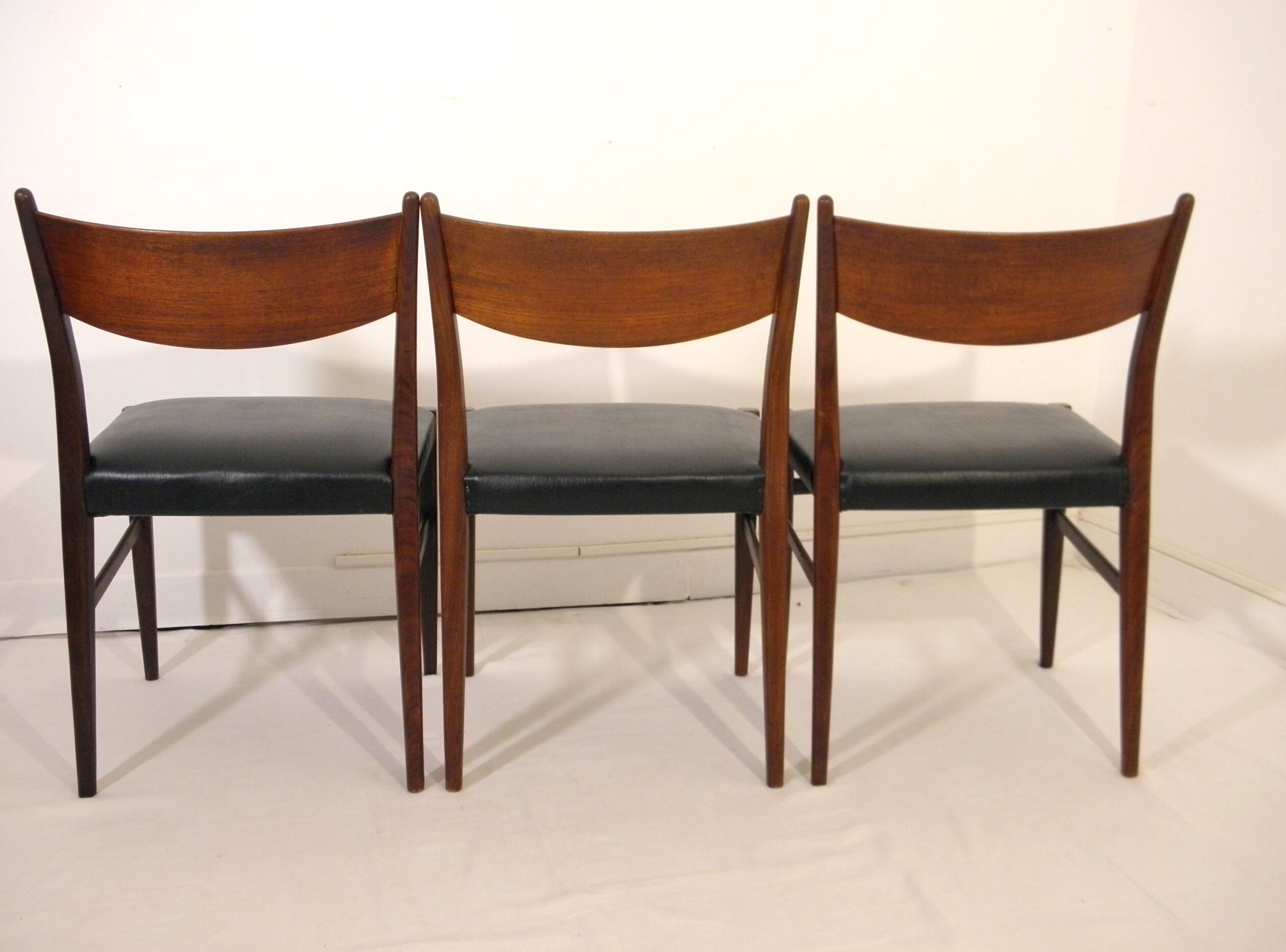 Lot of three Scandinavian teak chairs