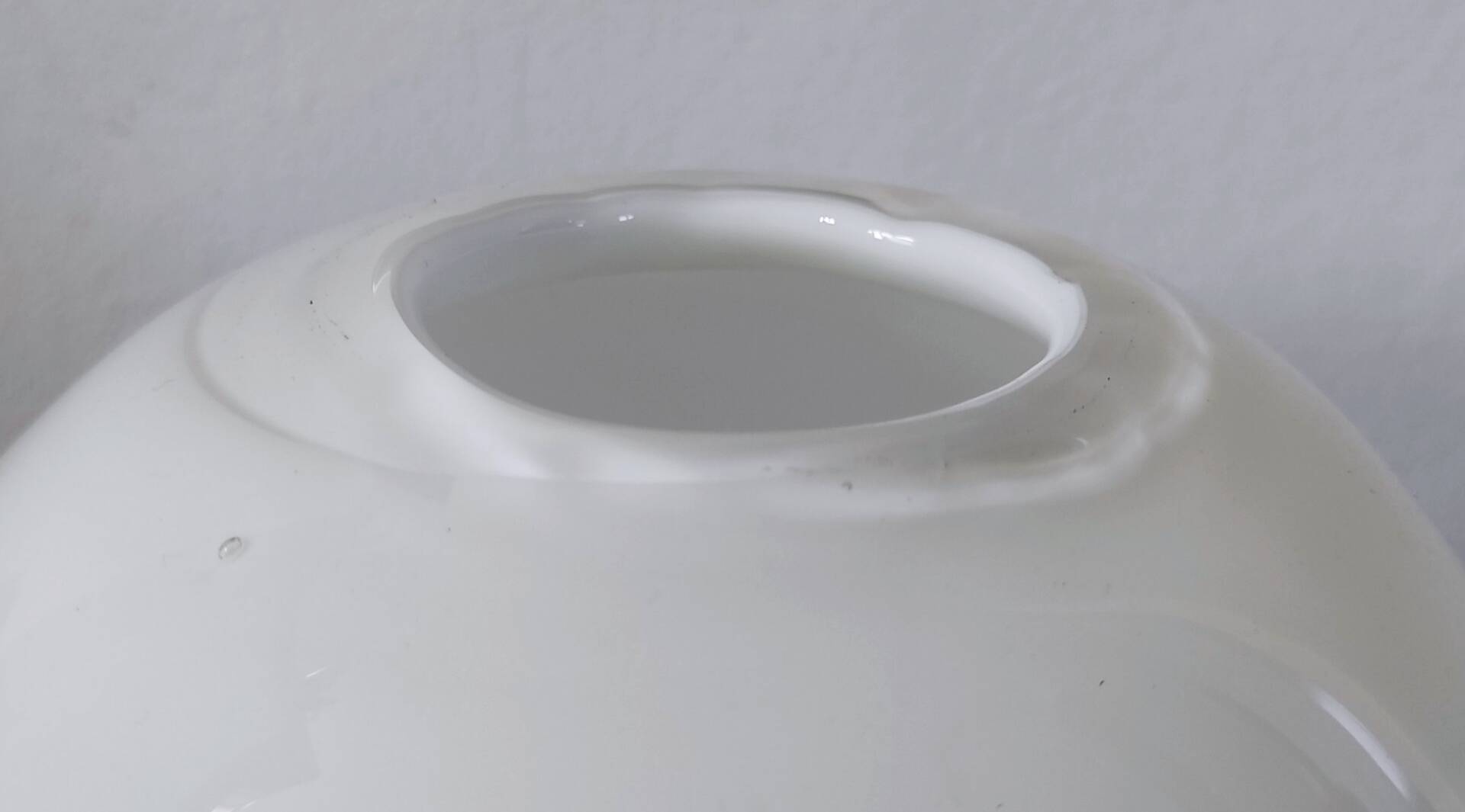 Vase boule vintage