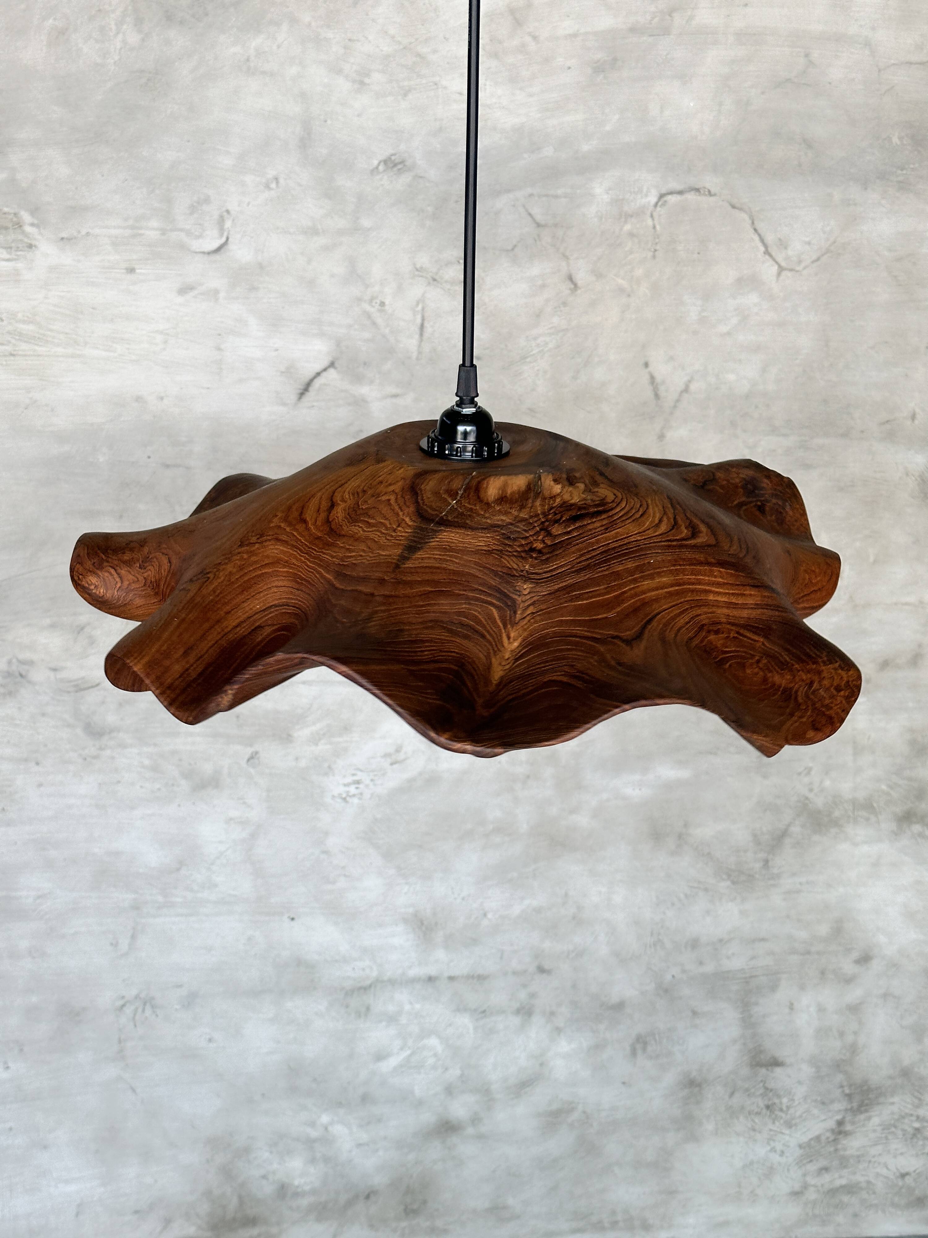 Large pendant light in corrugated teak leaf (Large D:60 H:20)