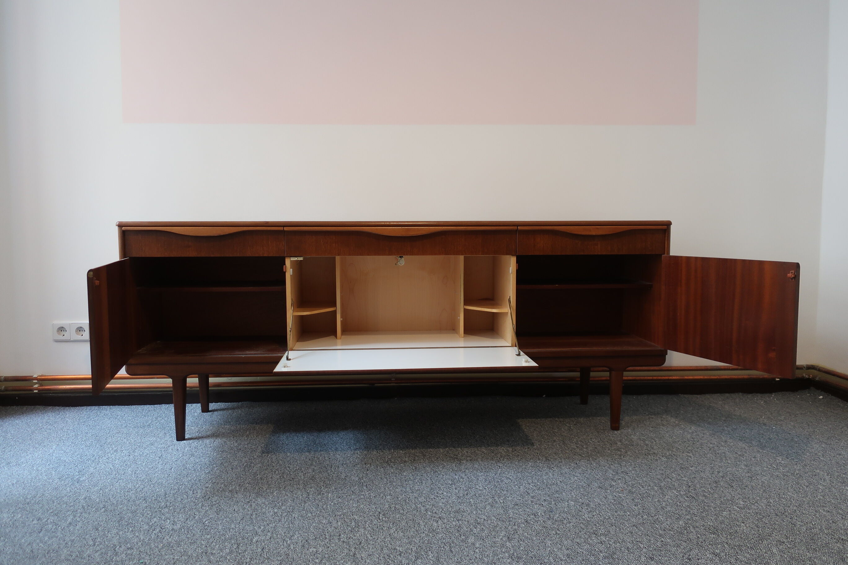 Teak thread of the 60s