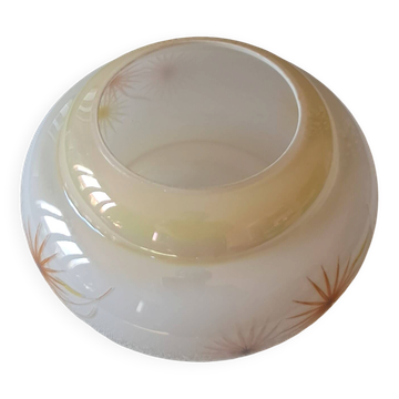 Globe en opaline des années 70