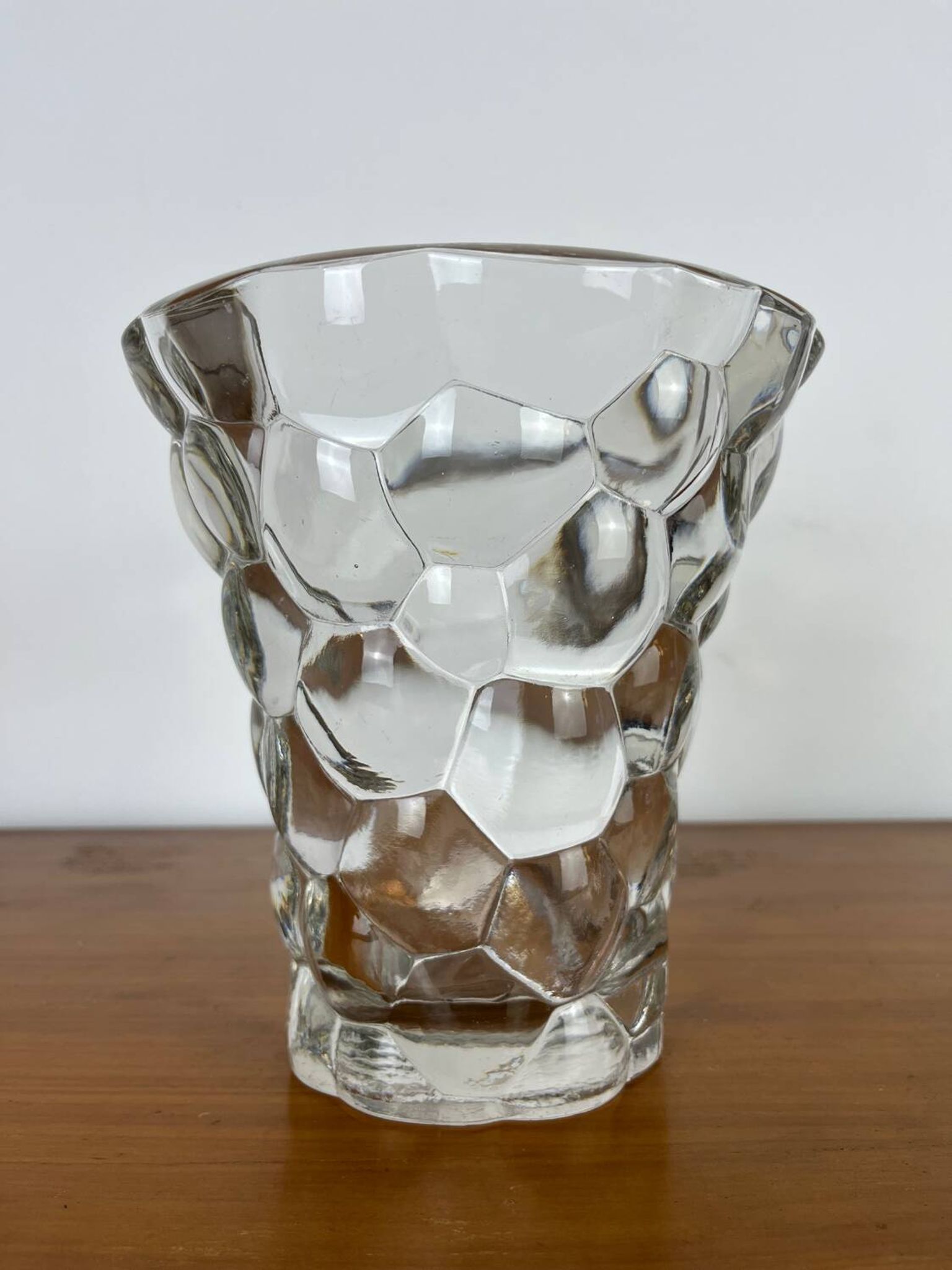 Vase Pierre D’Avesn nid d’abeille art déco signé