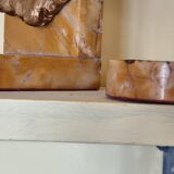 Pair of dog head bookends in spelter on marble slab, signed Lecourtier - sculptures