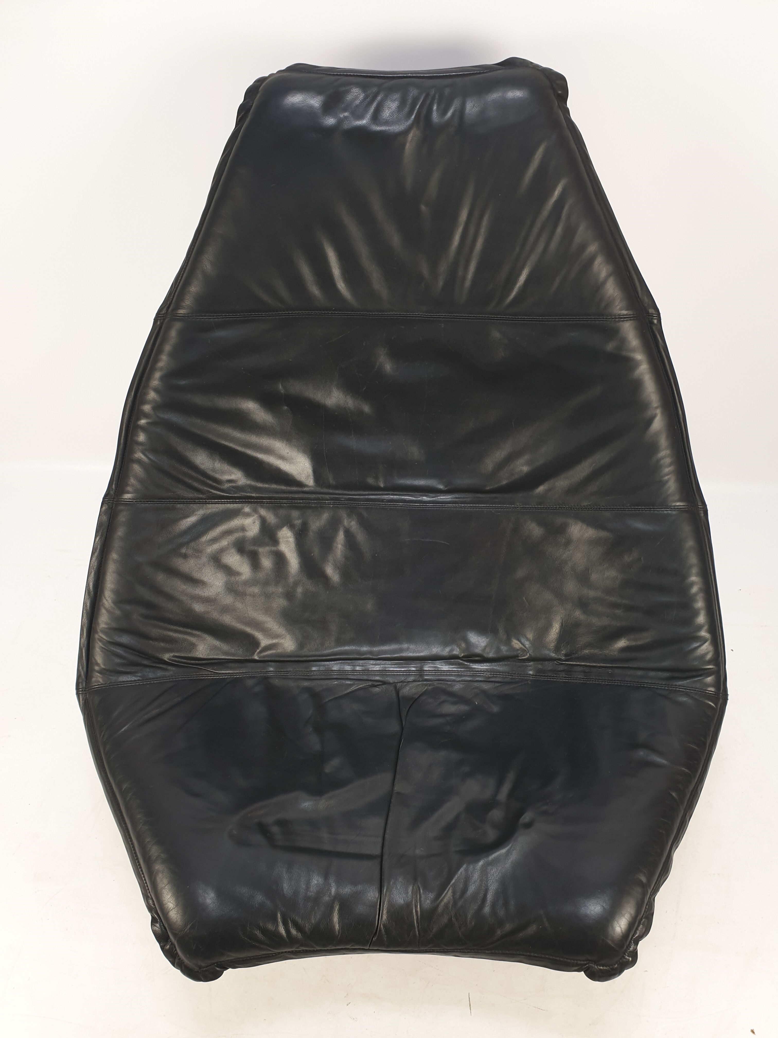 Model F585 Sledge chair by Geoffrey Harcourt for Artifort, 1970s