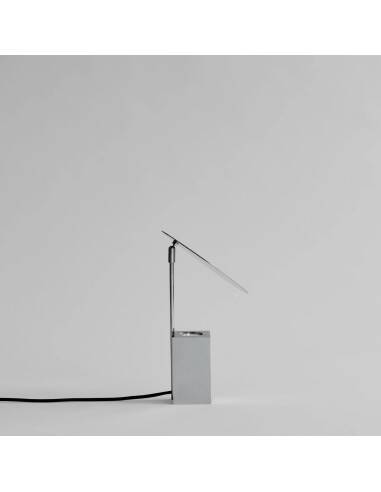 Reflect table lamp in chrome metal, contemporary work.