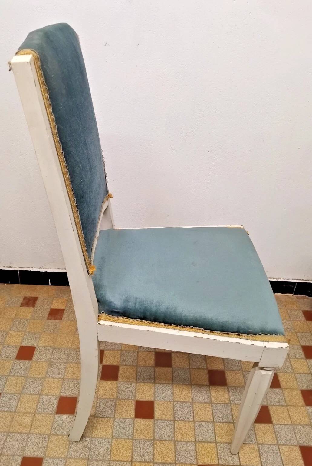 Chaise Style Louis XVI En bois Et Velours Bleu