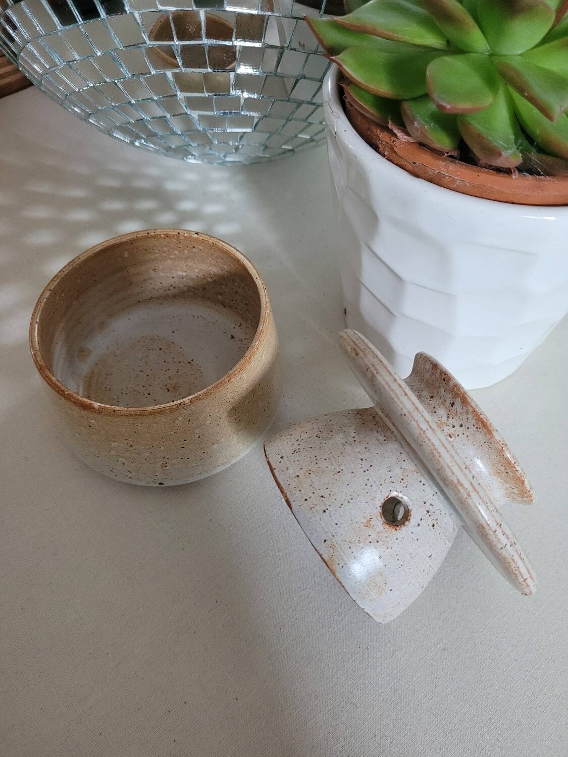 Water butter dish in glazed stoneware