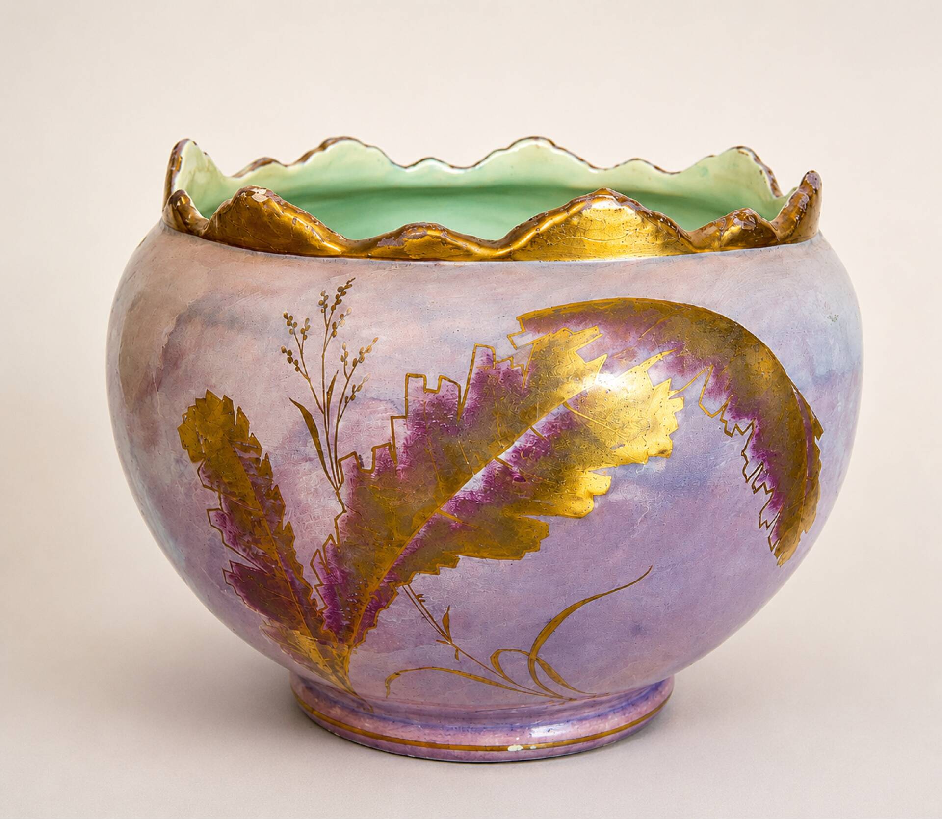 Large Art Nouveau cache-pot signed Jerome Massier