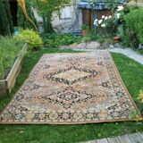 Persian oriental carpet 2m x 3m