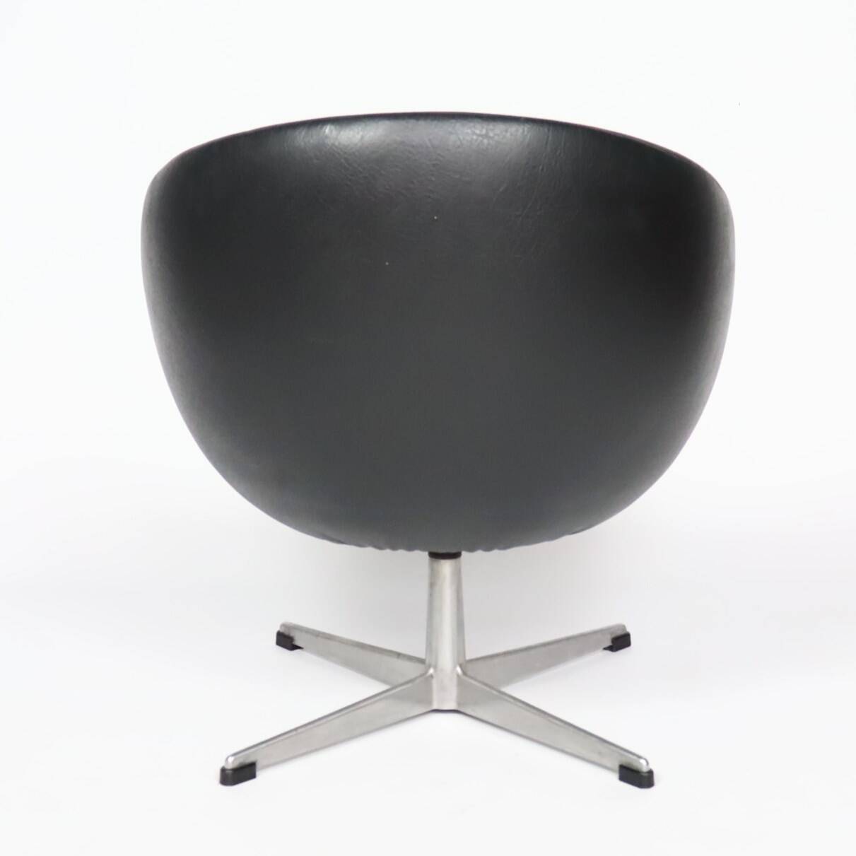 Swivel armchair 60s