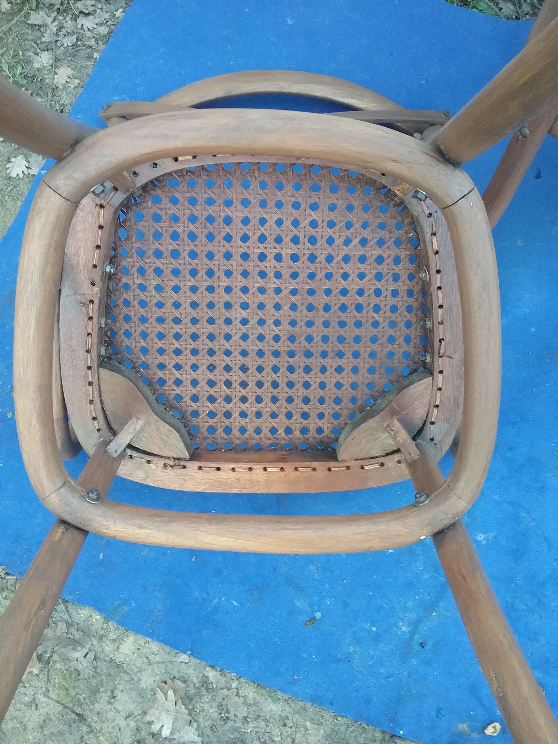 4 bistro armchairs