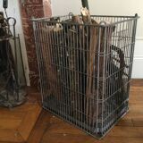Metal log basket