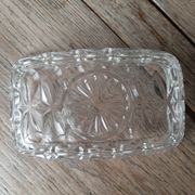 Beurrier en verre moulé