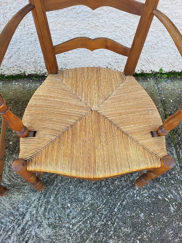 Pair of provencal straw armchairs in walnut