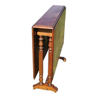 Table Pliante Anglaise En Acajou  Dite Gateleg XIXème