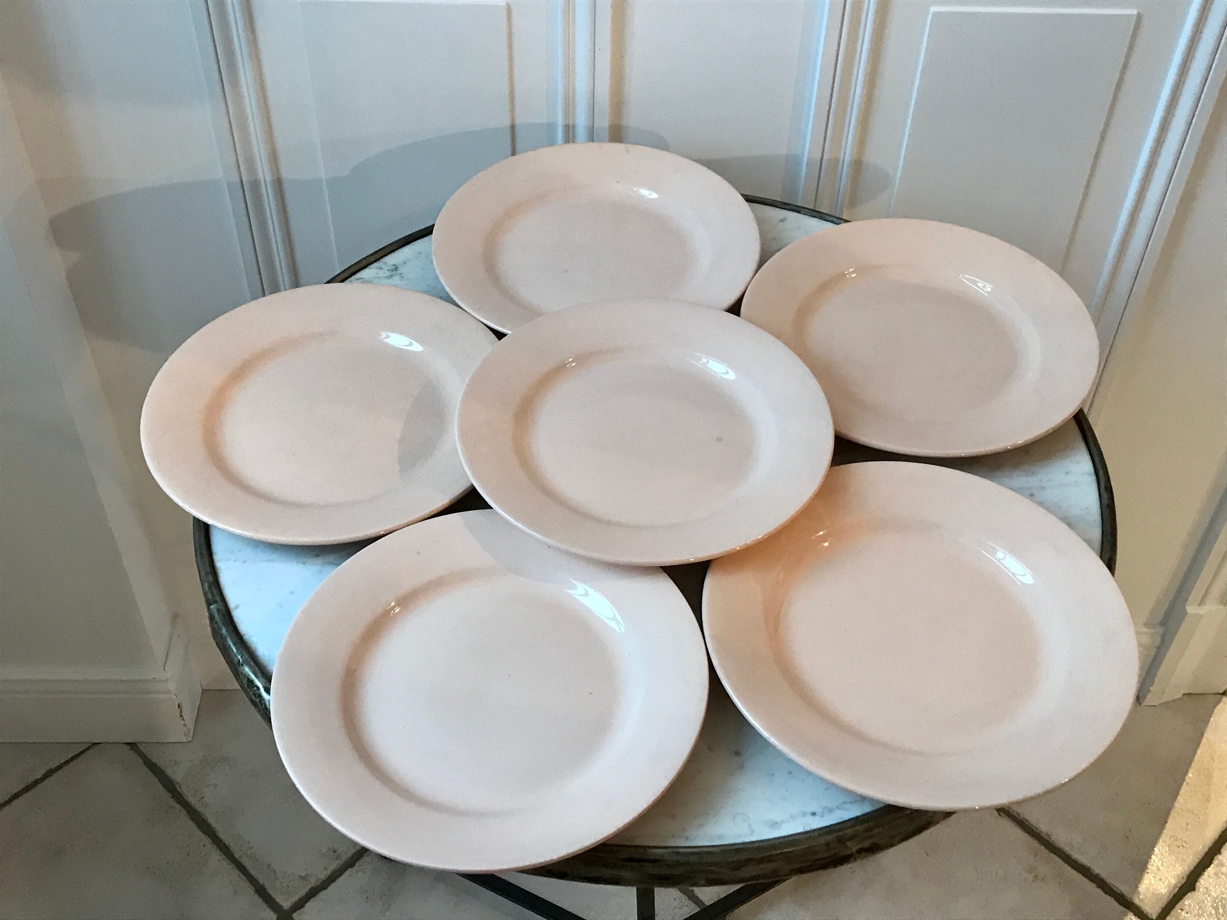 Set of 6 flat plates Digoin Sarreguemines pale pink 50s