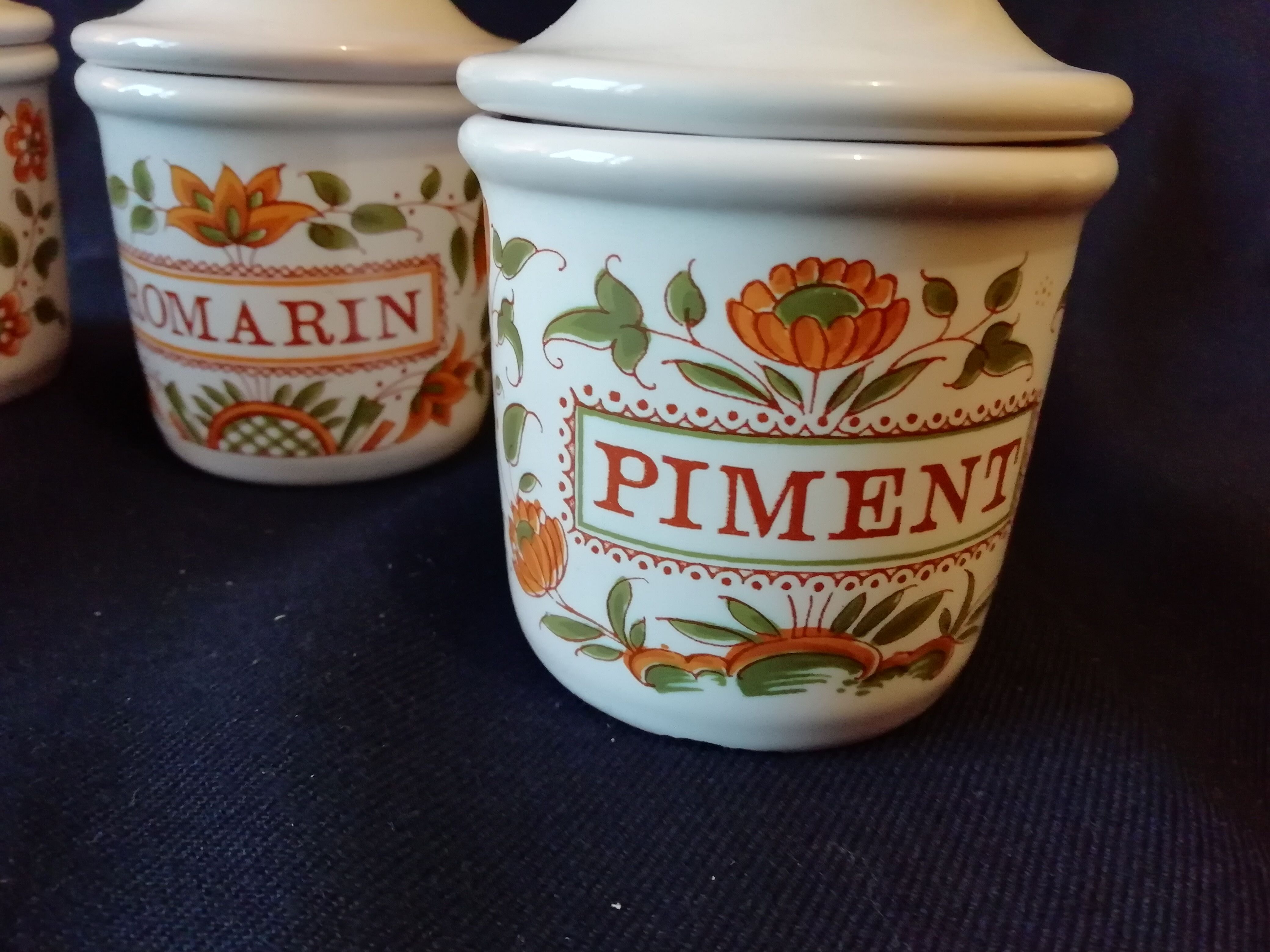 Former spice jar signed GF Moustier