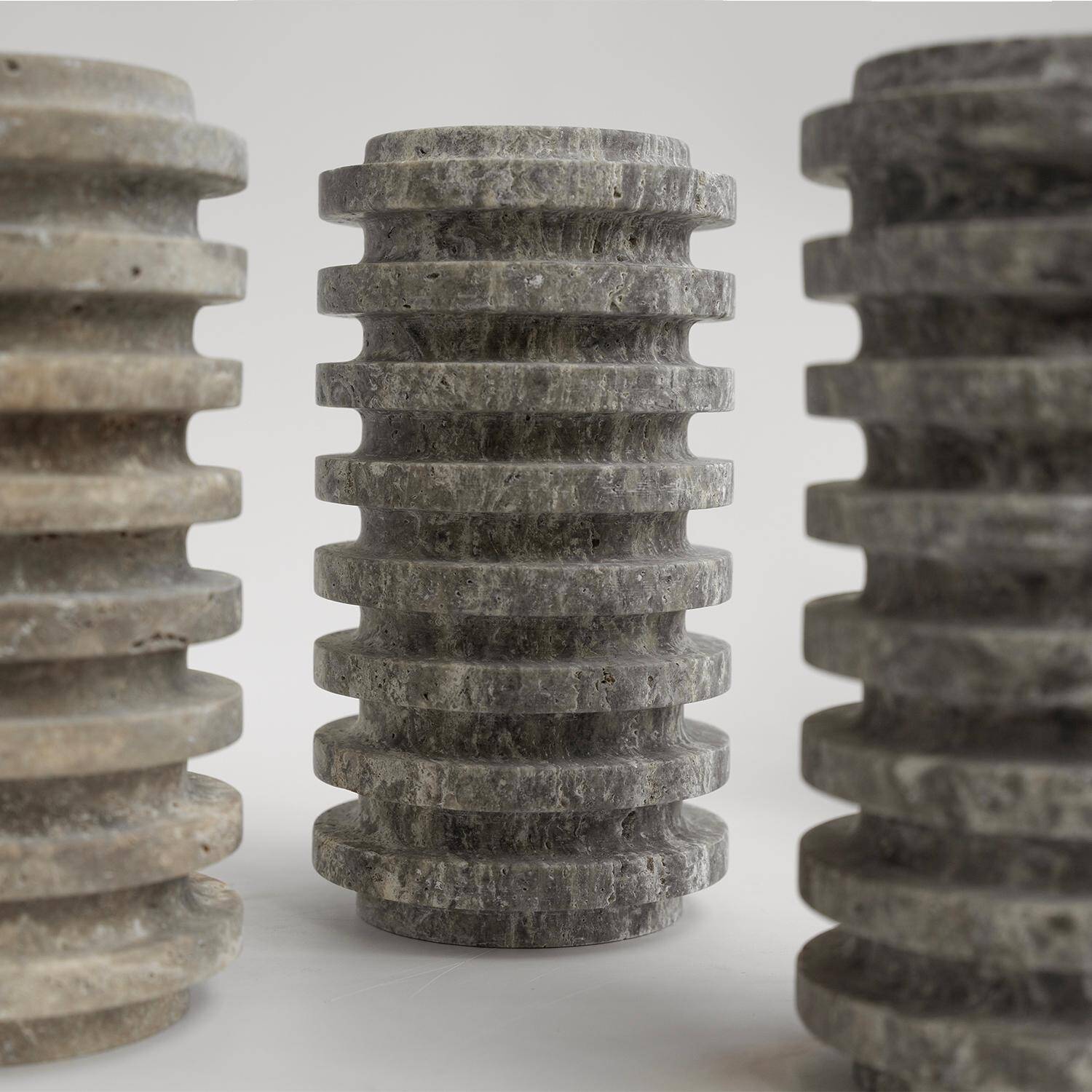 Layered vase in Silver travertine