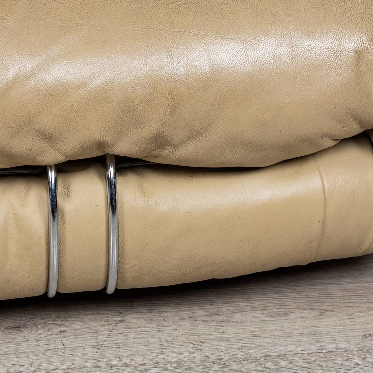 Italian 20thc beige "soriana" leather sofa by tobia scarpa for cassina