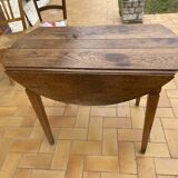 Rustic Wooden Shutter Round Dining Table Vintage Wooden Legs