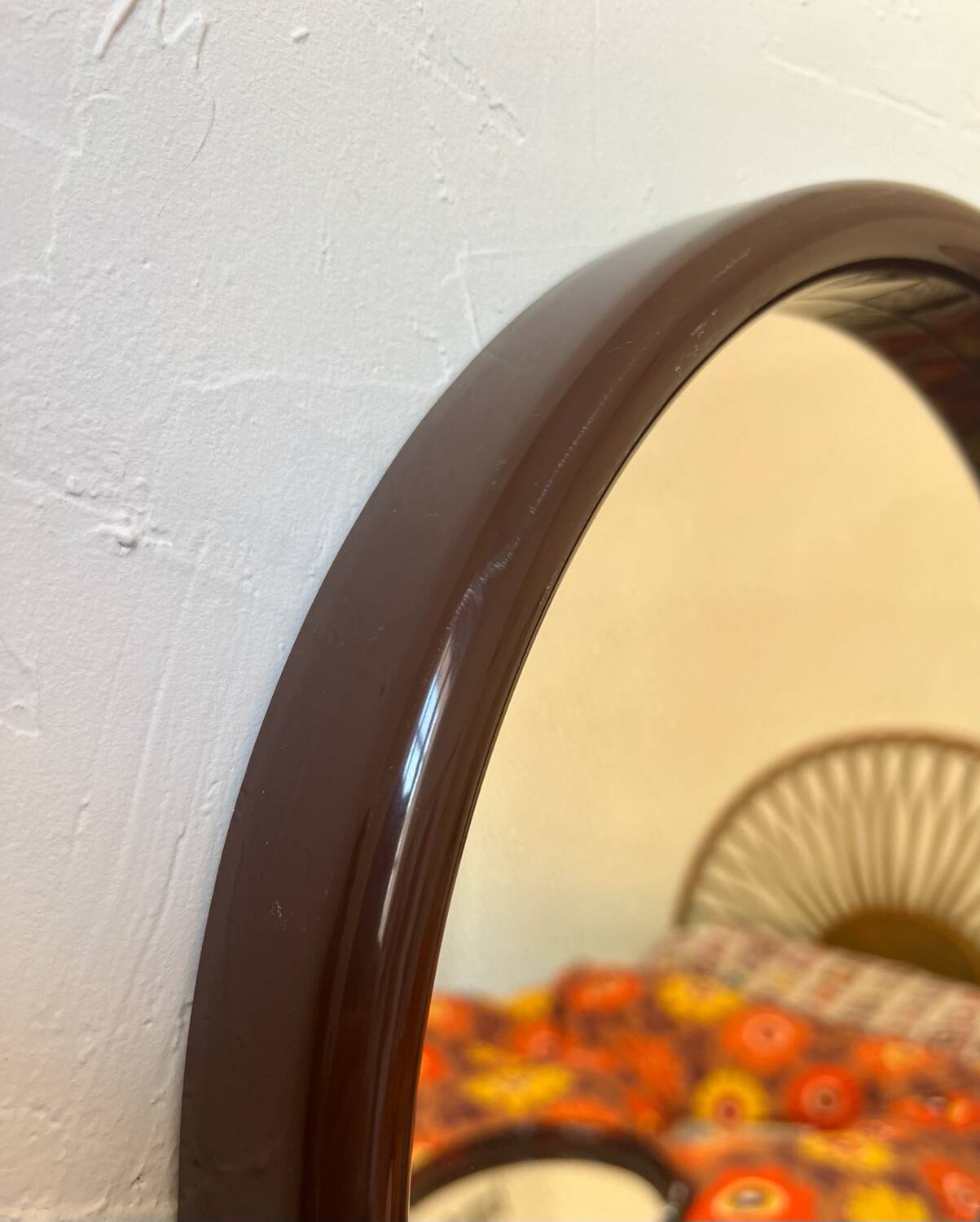 Miroir rond plastique chocolat vintage 1970