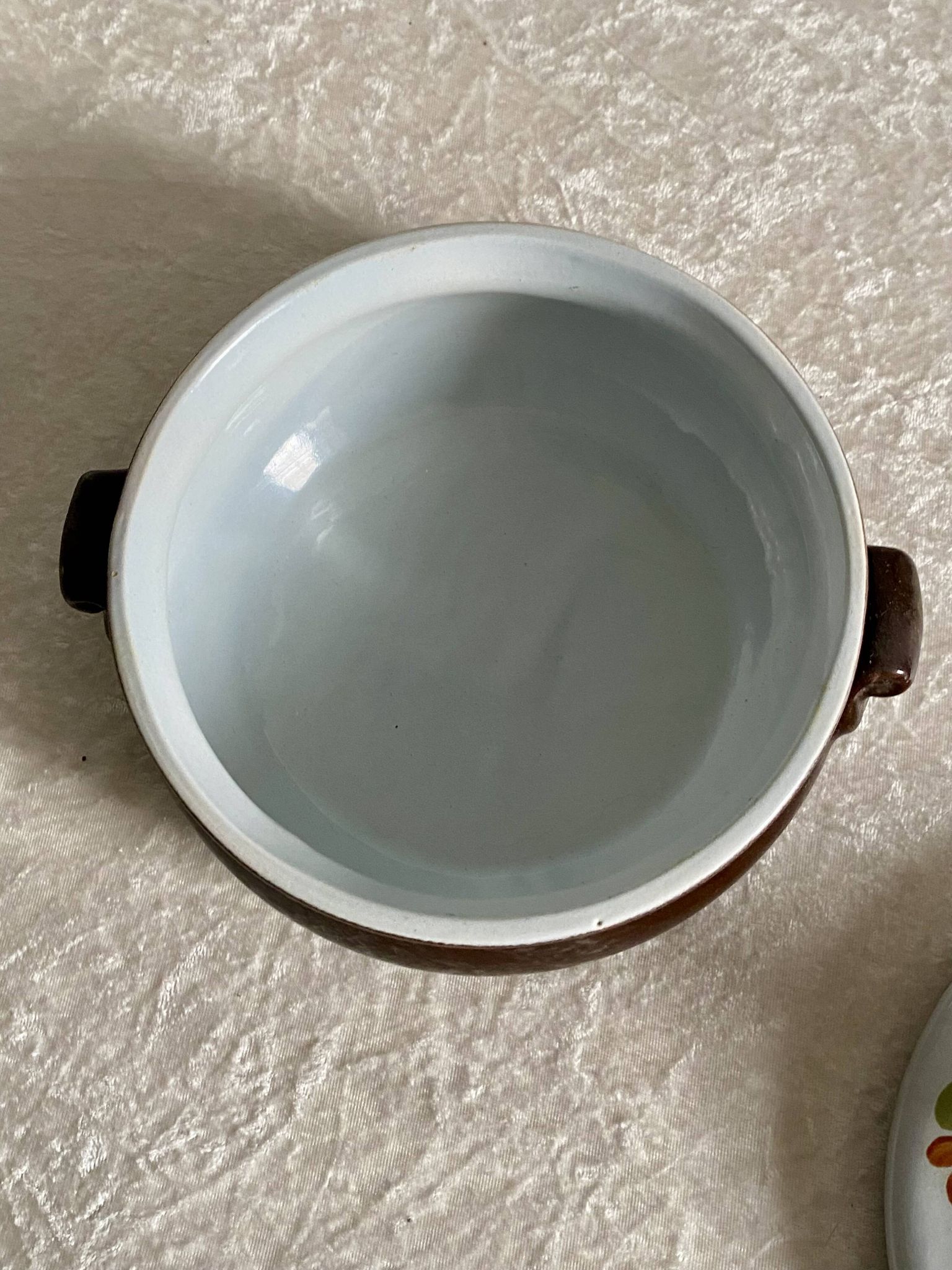Serving dish. Soup tureen. Desvres earthenware.