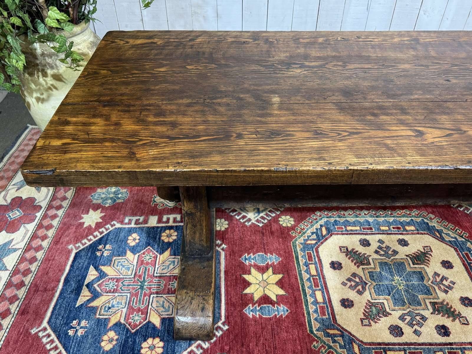 Table monastère anglaise en chêne XIXème