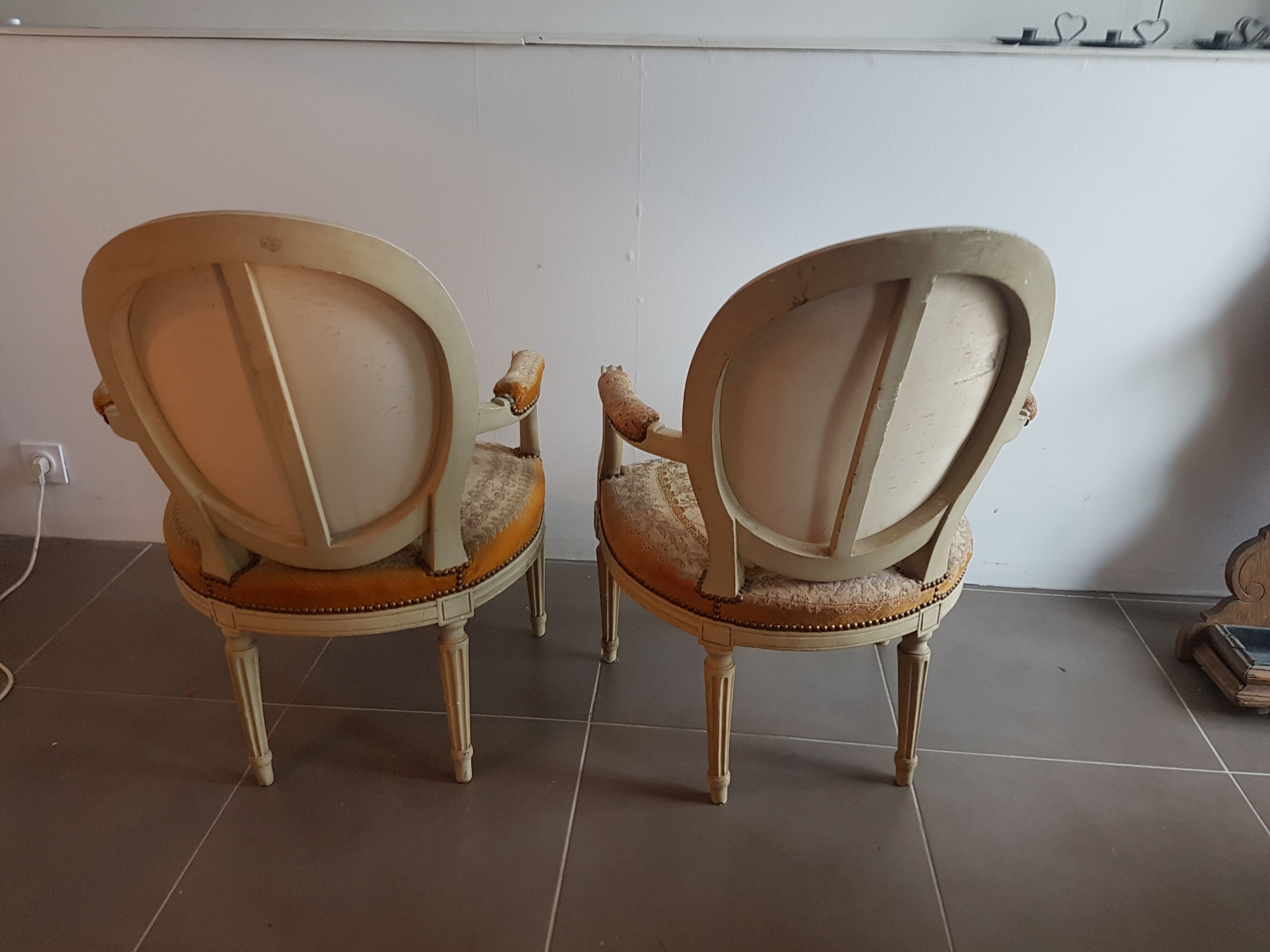 Pair of armchairs