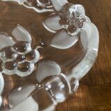 Cake dish in glass
