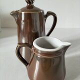 Ensemble cafetière et pot à lait