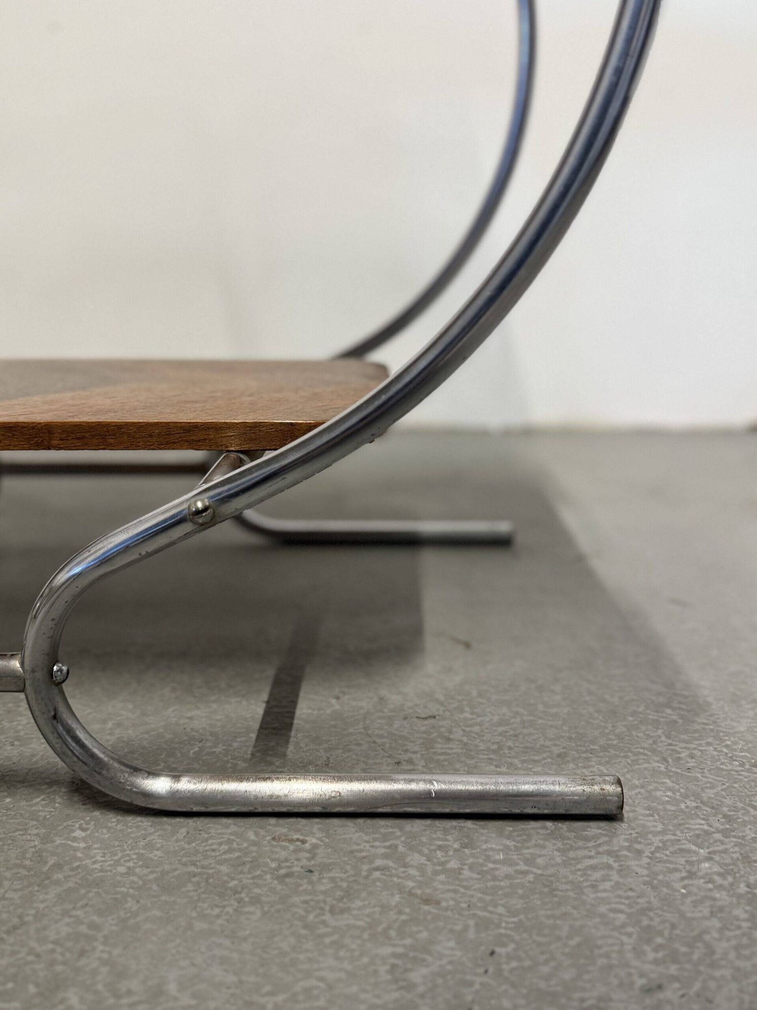 Table d'appoint Bauhaus