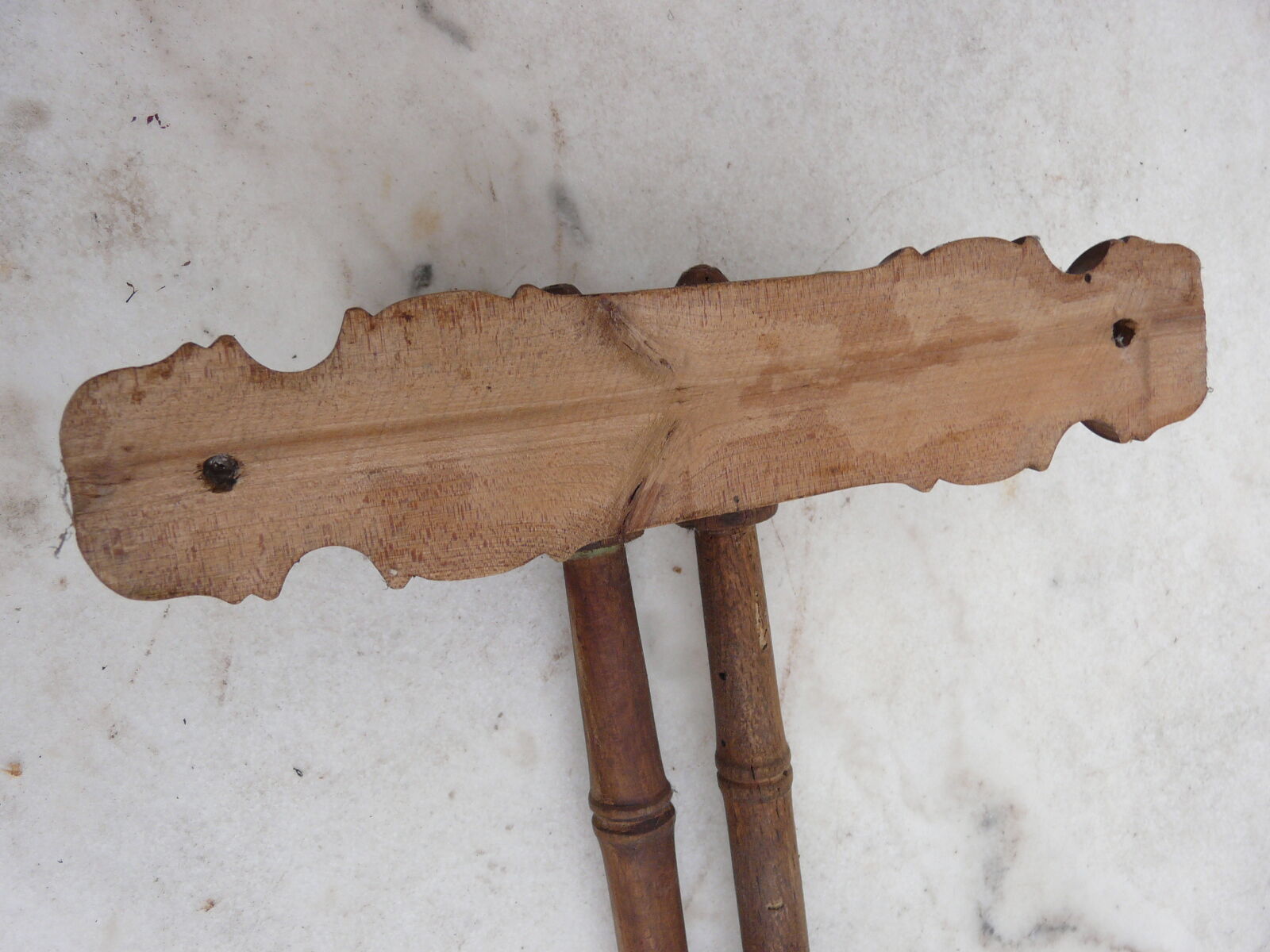 Old wooden towel rack bamboo style 2 arms